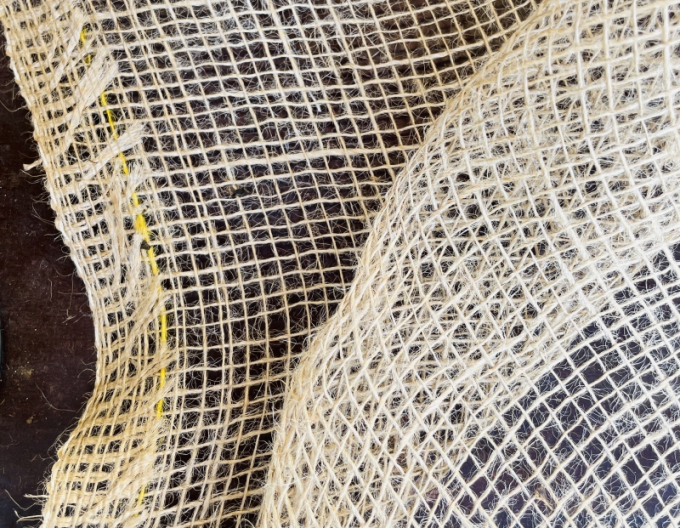 Jutová tkanina 125g/m2 metráž 1,2mx1m