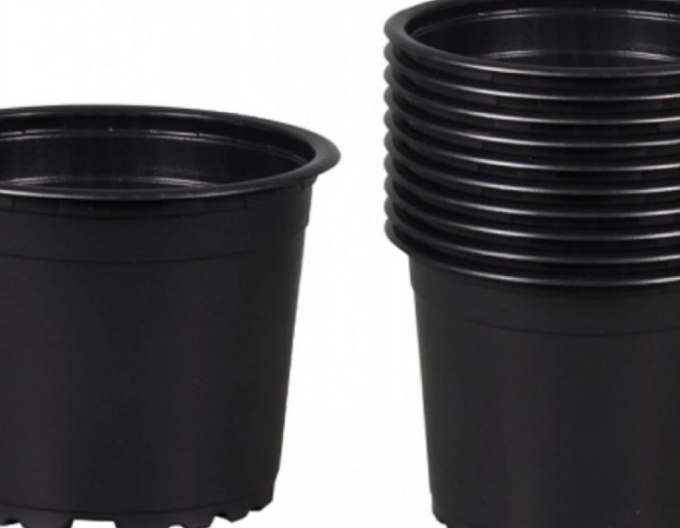 Kvetináč plastový okrúhly priemer 9cm - 10ks