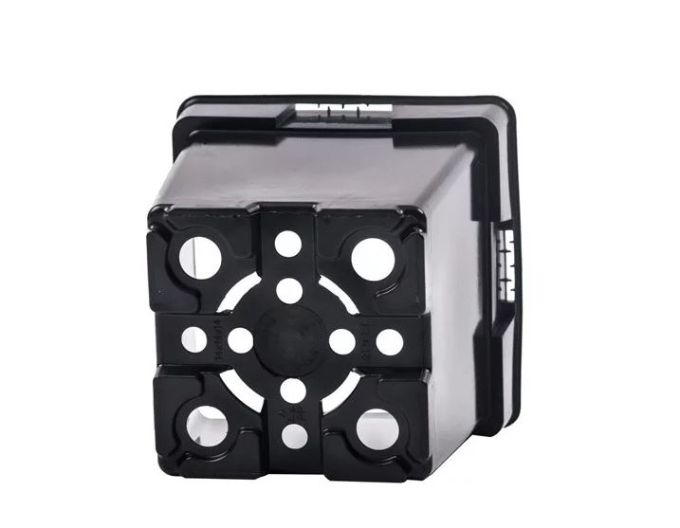 Kvetináč plastový štvorcový 2l, 14 x 14 cm