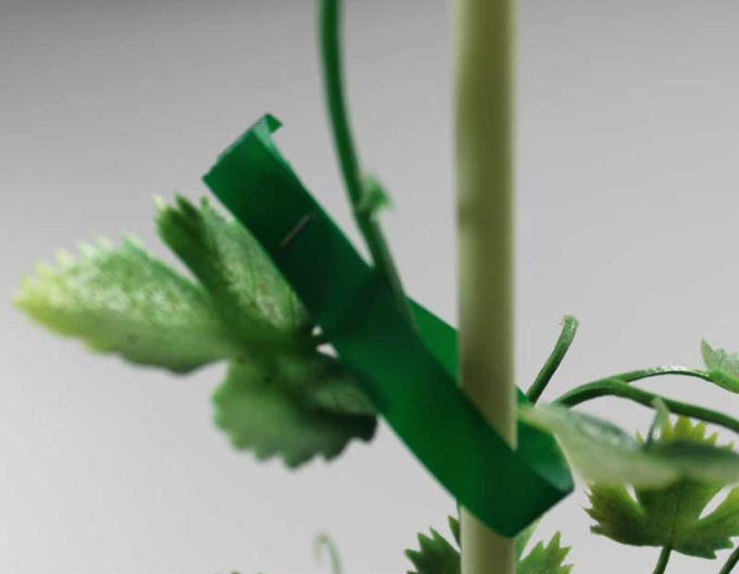 Spony na vyväzovacie kliešte